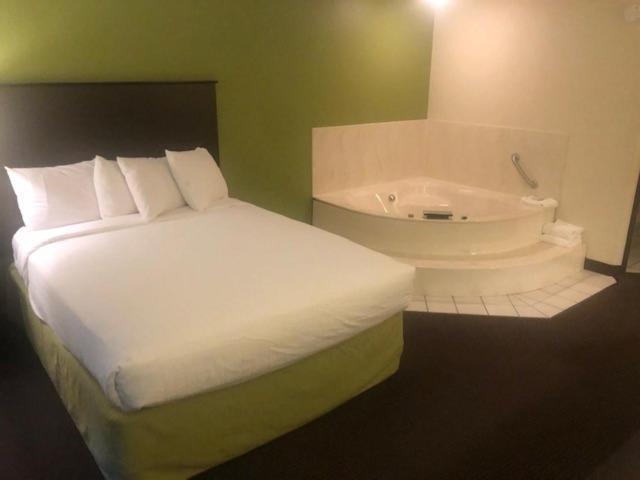 Americinn By Wyndham Crookston U Of M Crookston Extérieur photo
