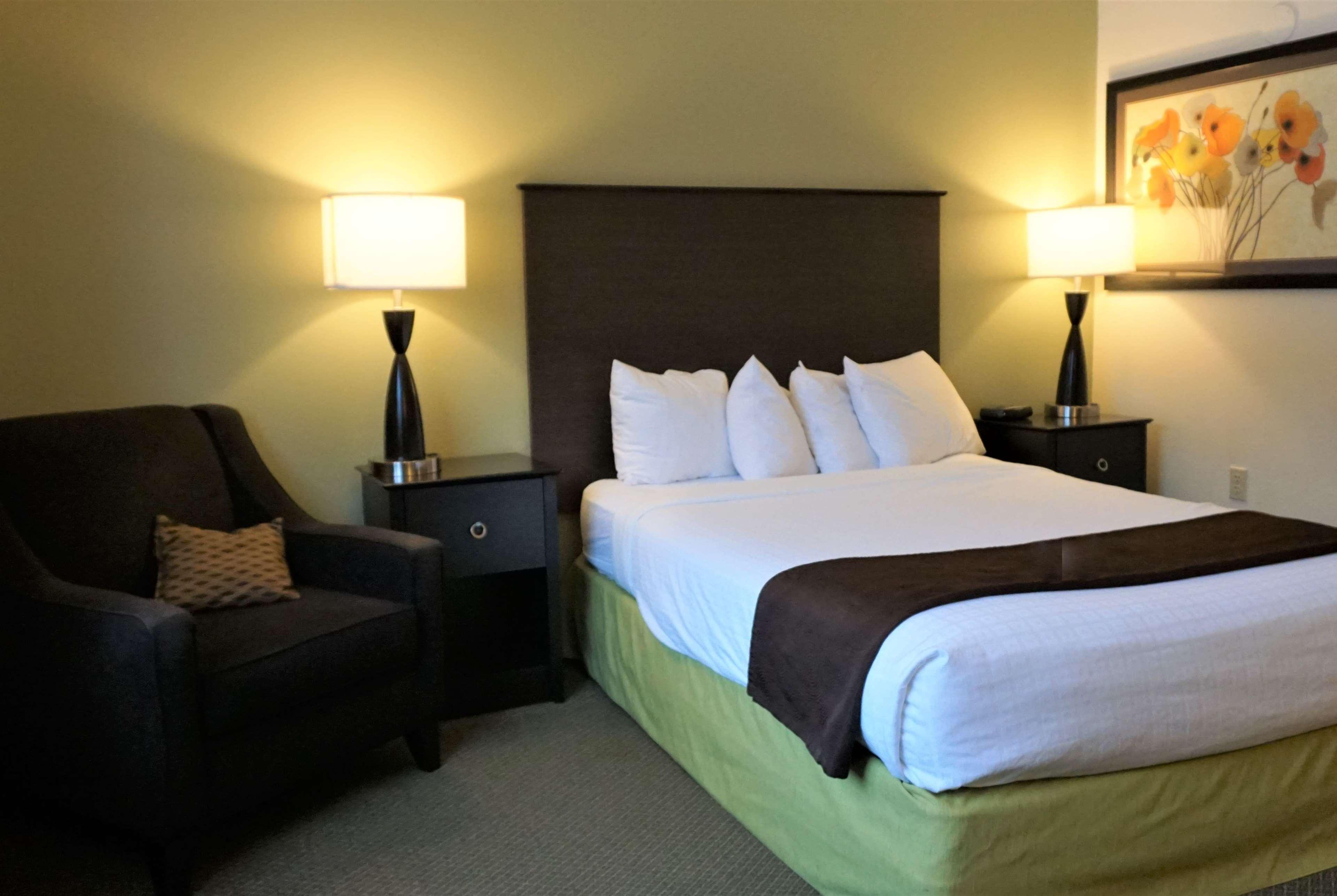 Americinn By Wyndham Crookston U Of M Crookston Extérieur photo