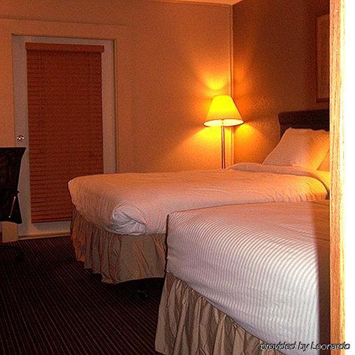 Americinn By Wyndham Crookston U Of M Crookston Extérieur photo