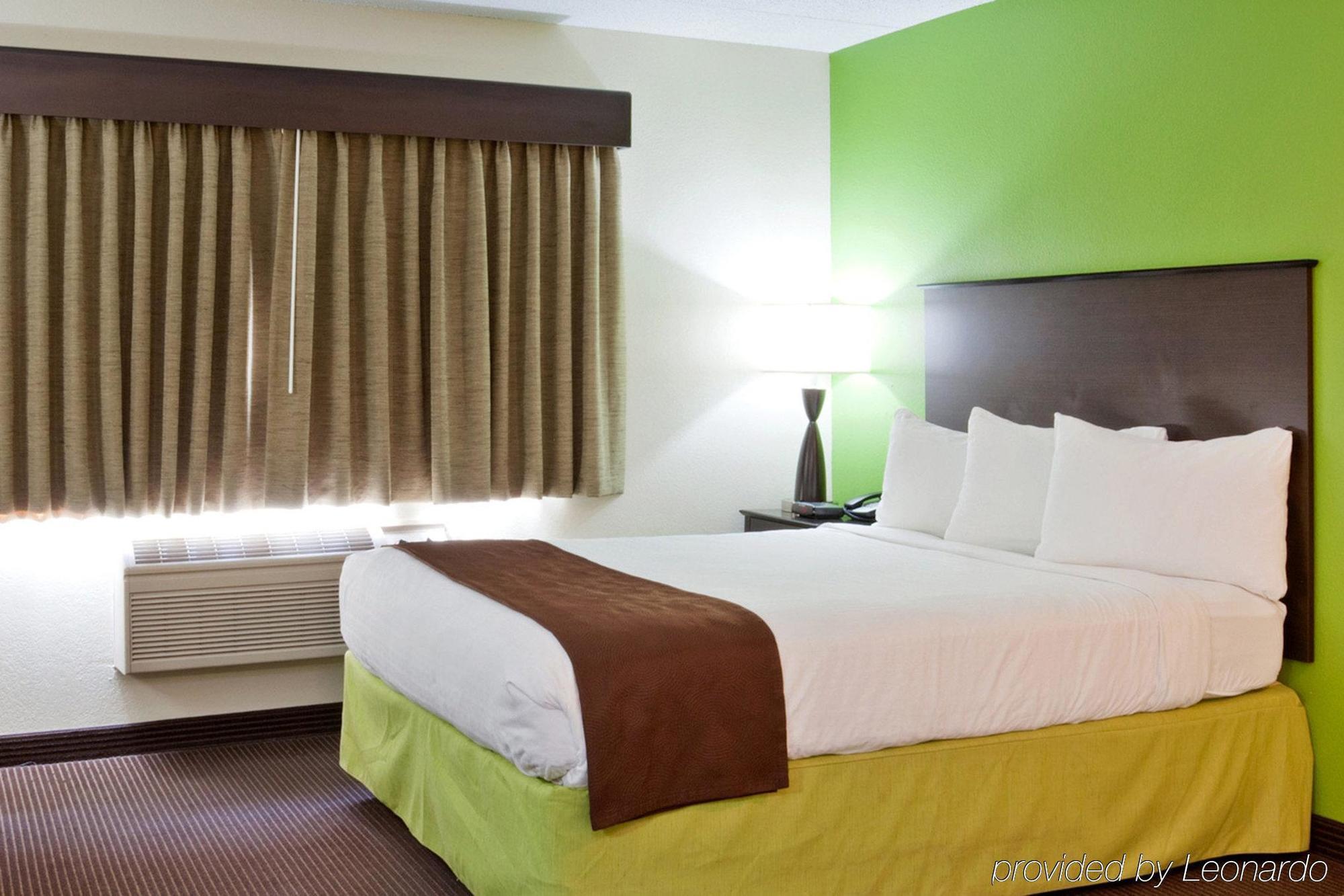 Americinn By Wyndham Crookston U Of M Crookston Extérieur photo