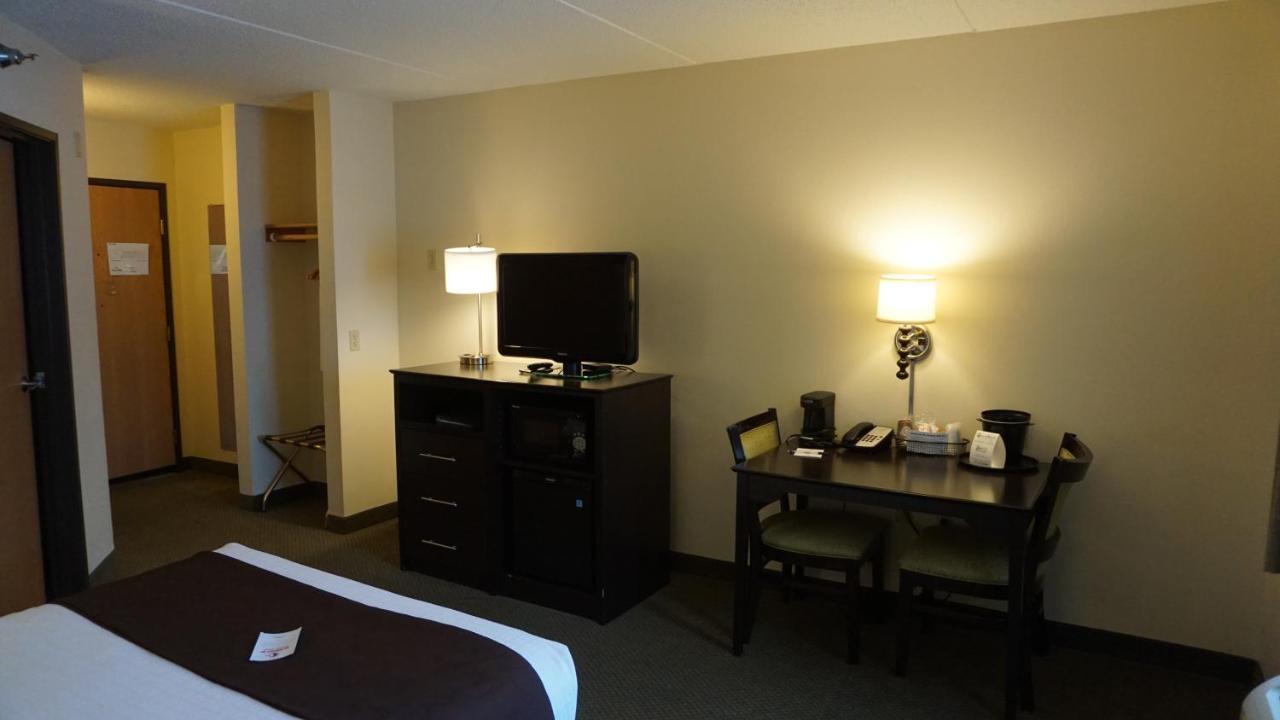 Americinn By Wyndham Crookston U Of M Crookston Extérieur photo